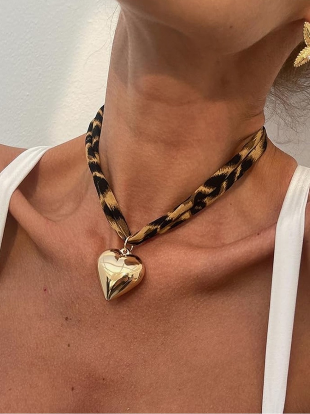Chic Nation Gold Heart Pendant with Leopard-Print Scarf